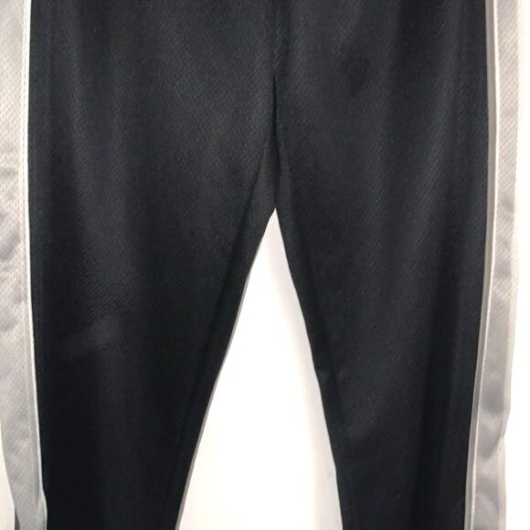 Nike Dri-Fit Black & Gray Track Pants S Polyester Athleisure Wear - Picture 5 of 12